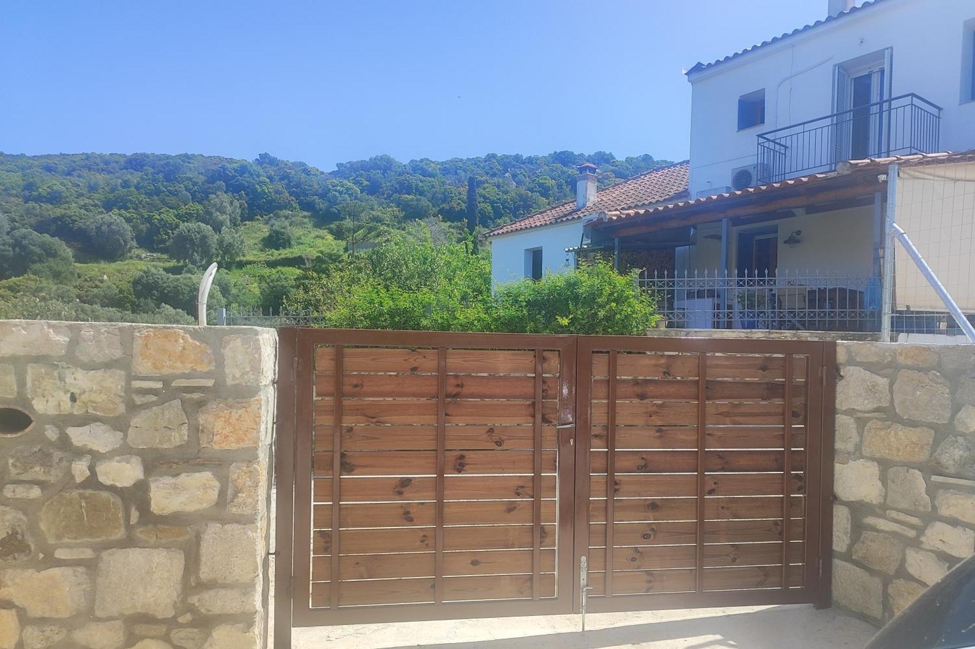 Vaki's Pylos
