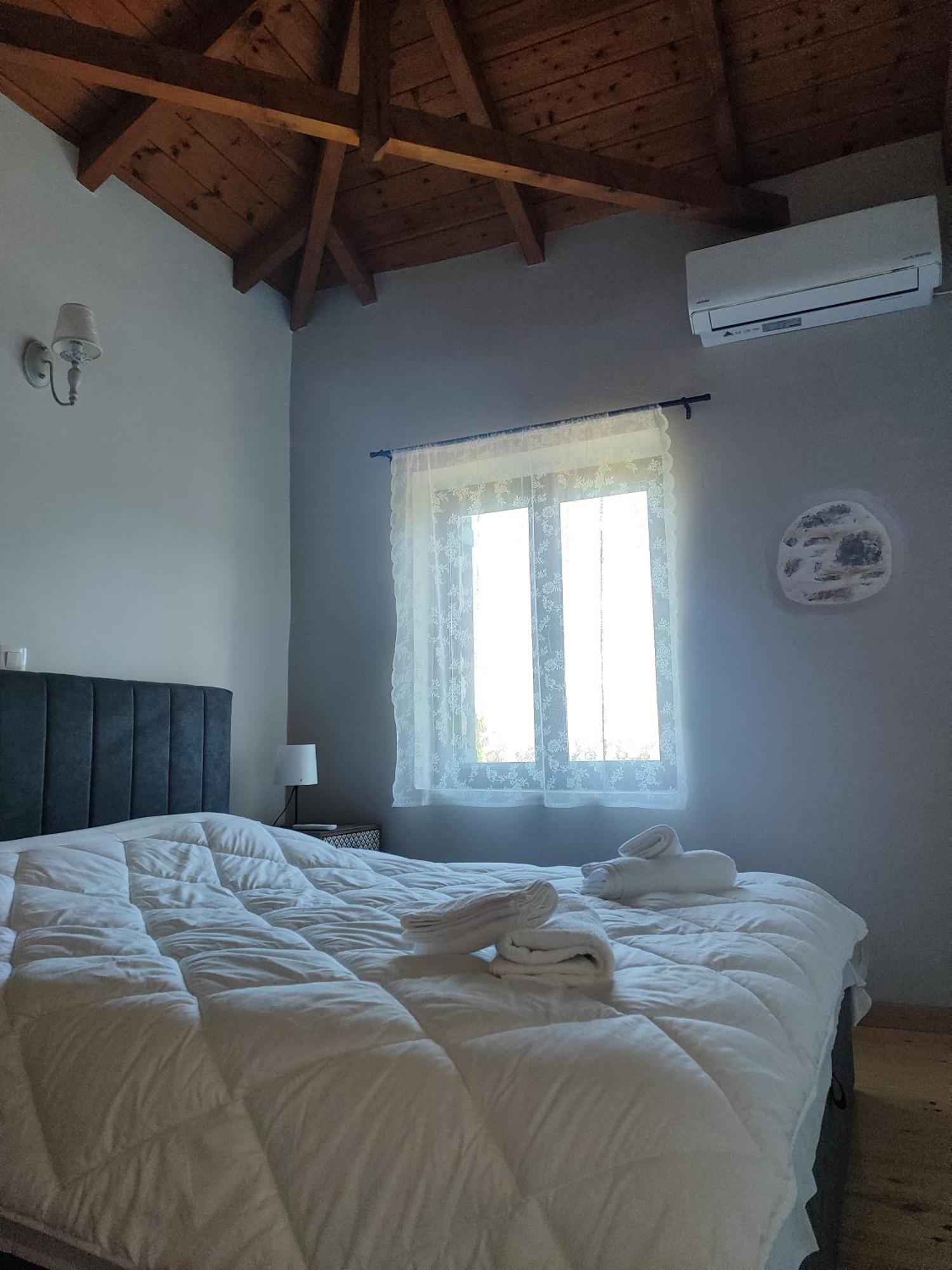 Vaki's Holiday home *